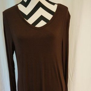 Brown Long sleeved V-neck dress